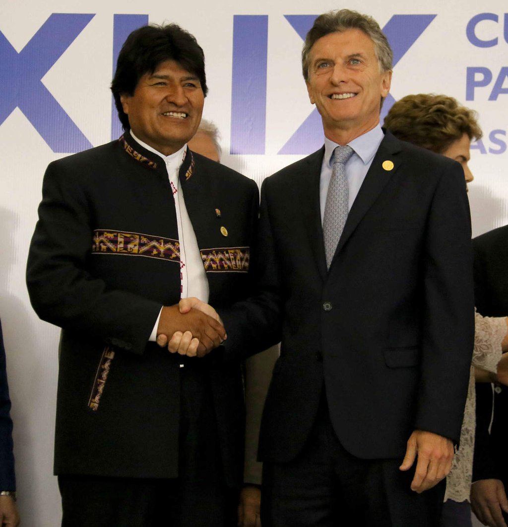 Evo Morales acuerda diálogo con Macri sobre comercio, inversión y migraciones