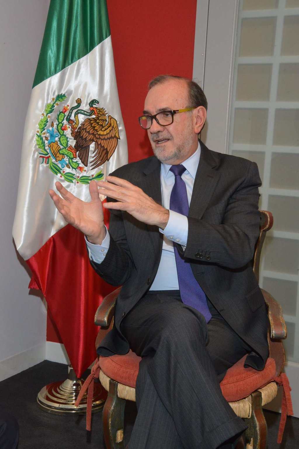 Ofrece una red de 50 consulados México para indocumentados