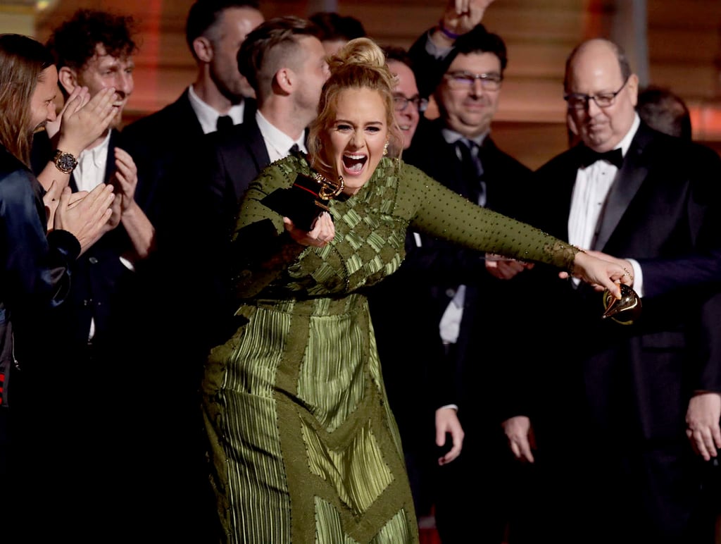 Triunfa Adele en los Grammy
