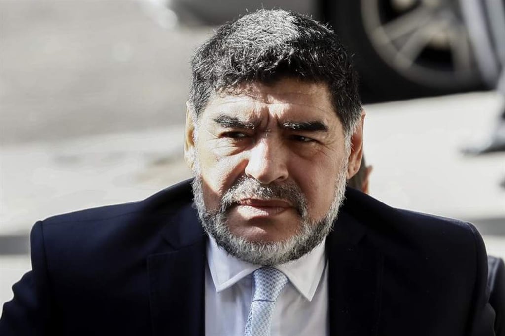 Policía española se moviliza por pelea entre Maradona y su novia