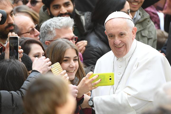 'Ningún pueblo es criminal', dice el Papa