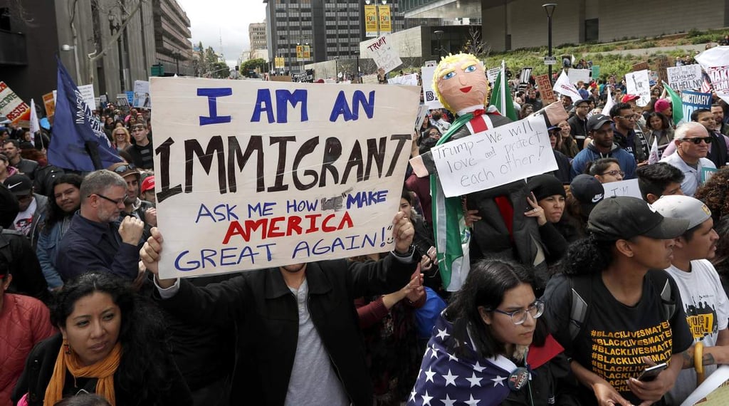 Proestan miles de personas contra políticas migratorias de Trump