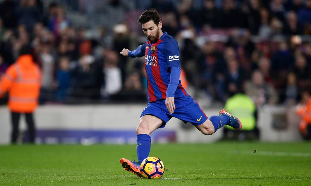 Con goles de Messi, Barcelona gana de último minuto