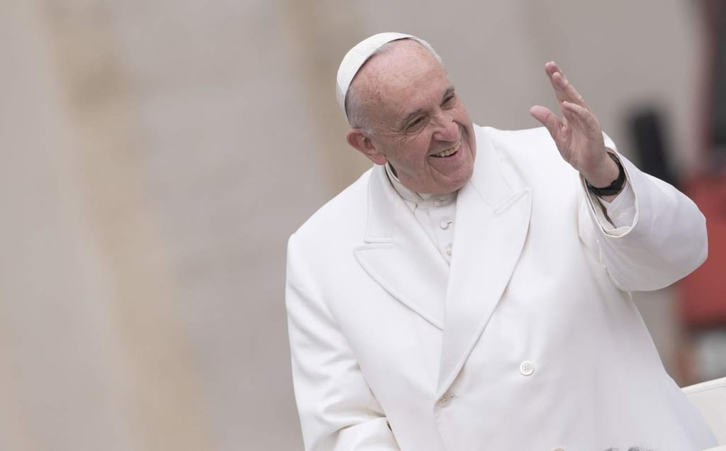 Anima el Papa a párrocos a acercarse a jóvenes que viven en unión libre