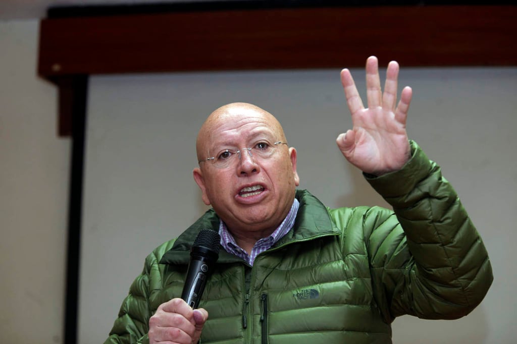 Isidro Pastor asegura tener candidatura independiente en el Edomex