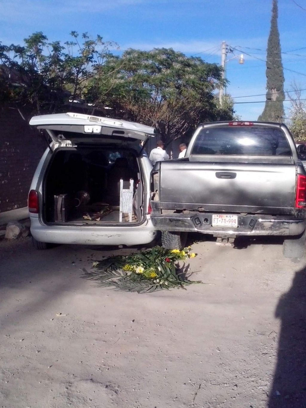 Camioneta atropella a seis personas que participaban en cortejo fúnebre