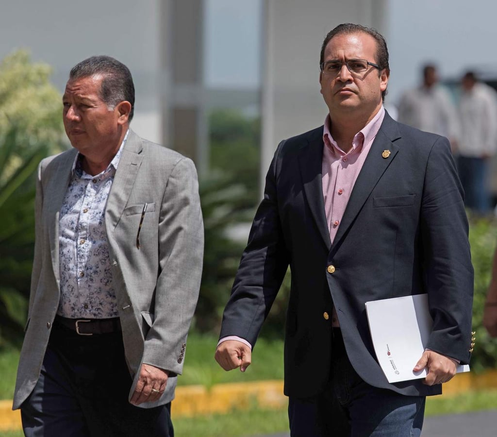 Detienen a exgobernador interino de Veracruz