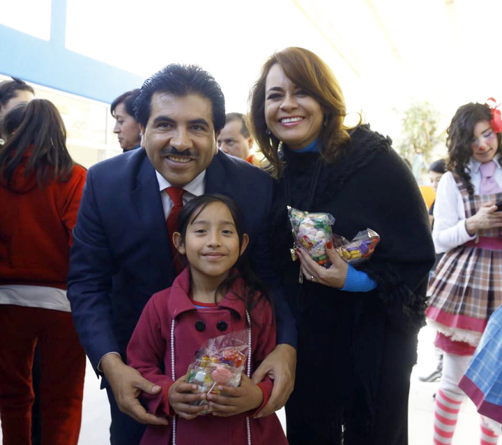 Lista la Kermesse de la Primavera 2017: Dra. Ana Beatriz González Carranza