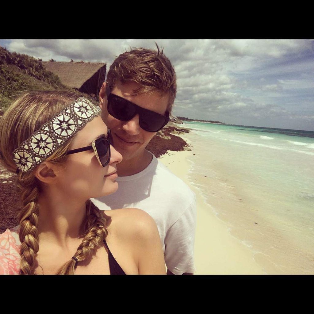 Paris Hilton disfruta romance en Tulum