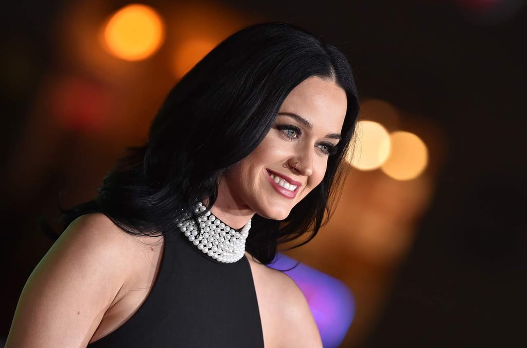 Katy Perry gana batalla a monjas