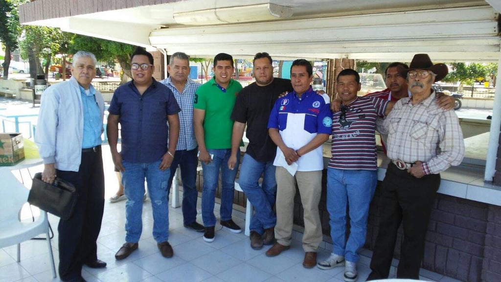 Invitan a desfile primaveral