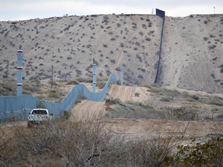 America solicits design proposals for border wall with Mexico