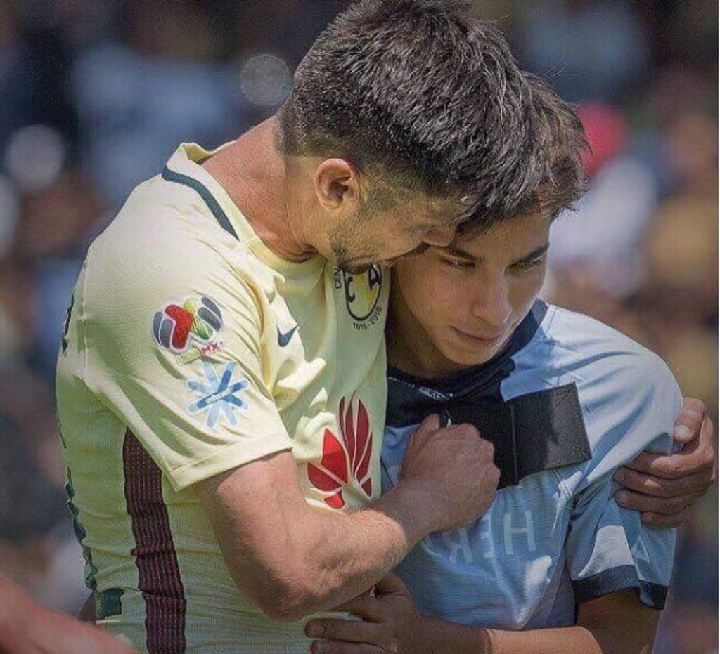 Oribe Peralta alaba a Diego Lainez, la nueva 'joya' del América
