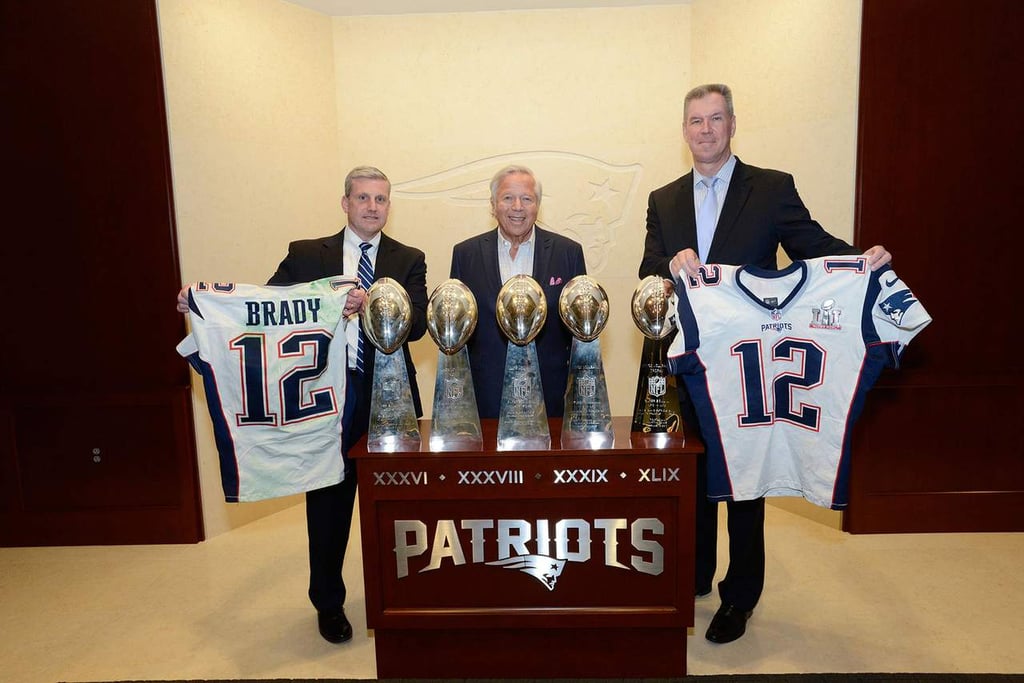 Los uniformes de Tom Brady se encuentran con los Patriotas
