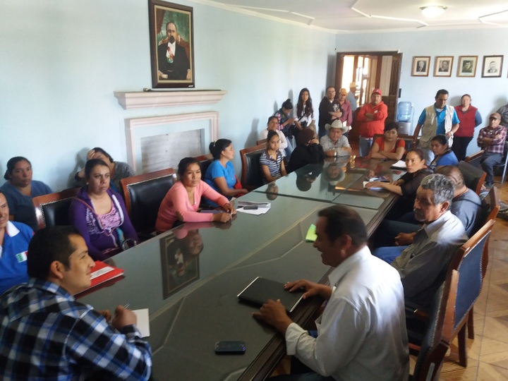 Piden solución a demandas en Vicente Guerrero
