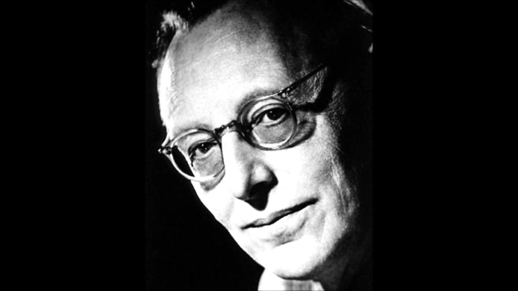 1982: Fallece Carl Orff, compositor conocido por su cantata escénica Carmina Burana