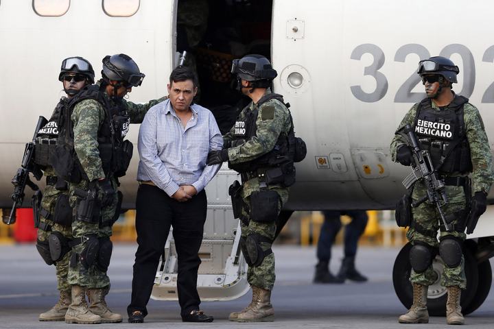 Mexico transfers Zetas cartel leader to border prison