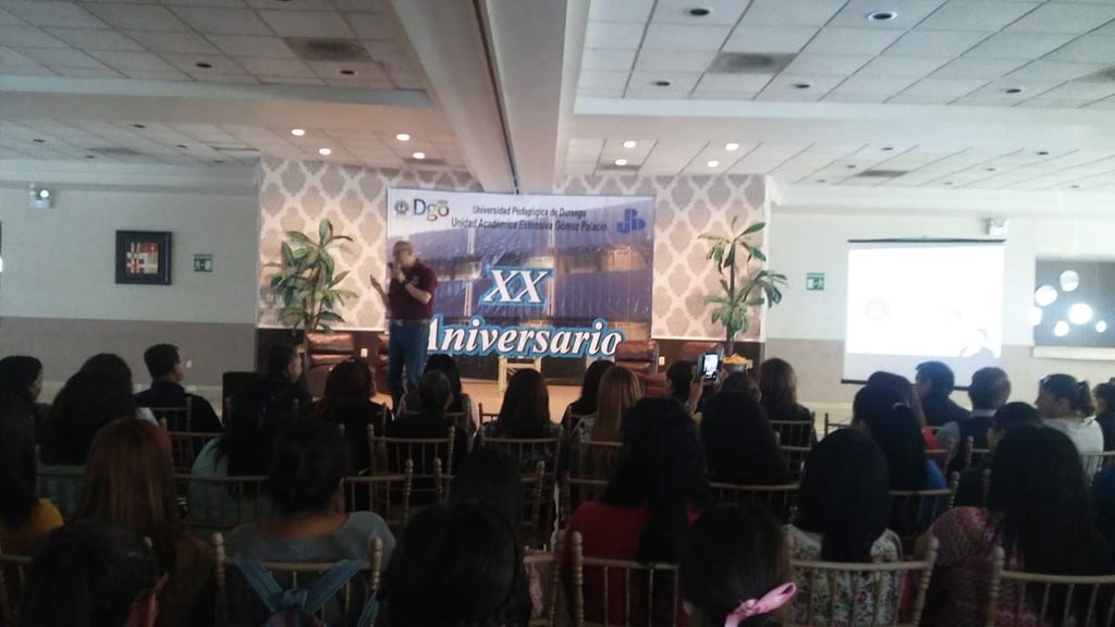 Universidad Pedagógica inicia festejos por 20 años en Gómez Palacio