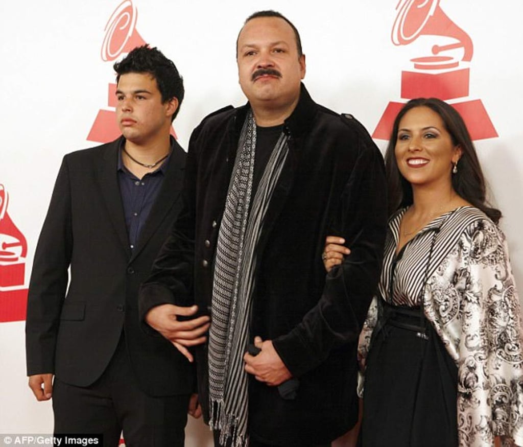 Arrestan al hijo de Pepe Aguilar por tráfico de indocumentados