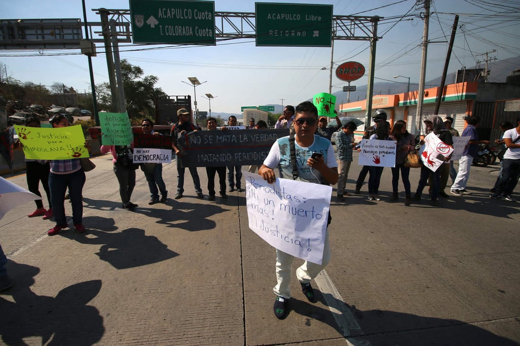 Protestan periodistas por comunicadores asesinados en México