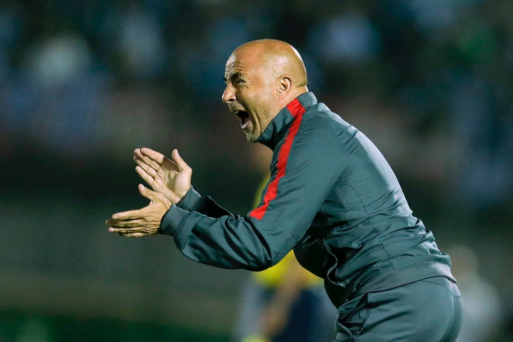 Sevilla considera falta de respeto que la AFA busque a Sampaoli