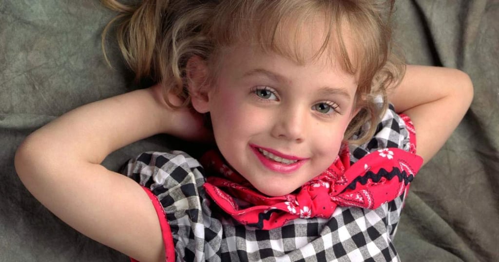 A 21 años del asesinato de la pequeña reina de belleza