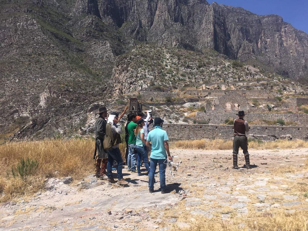 Graban escenas de cortometraje en Mapimí