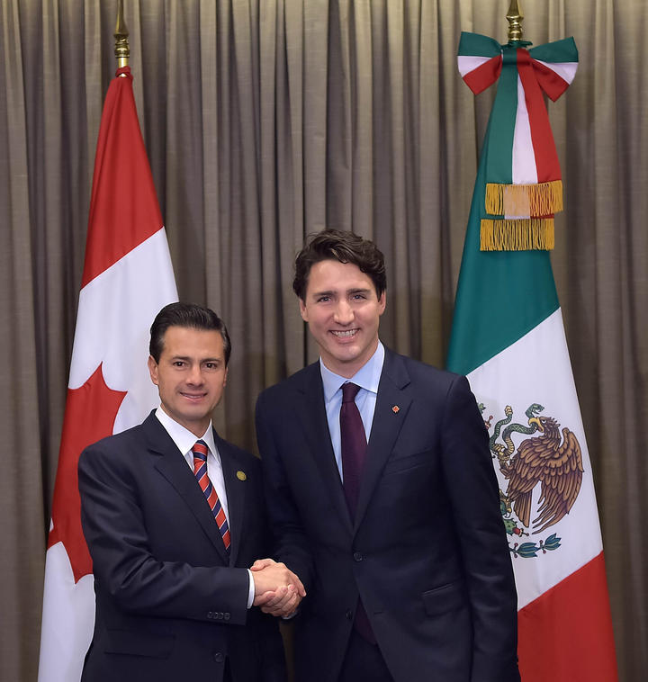 Acuerdan EPN y Trudeau iniciar diálogo para modernizar el TLCAN