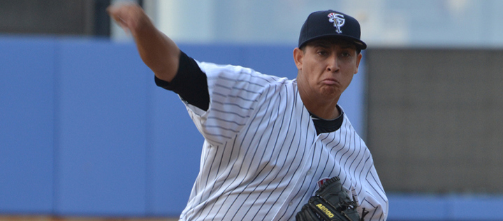 Giovanny Gallegos asciende a Yankees