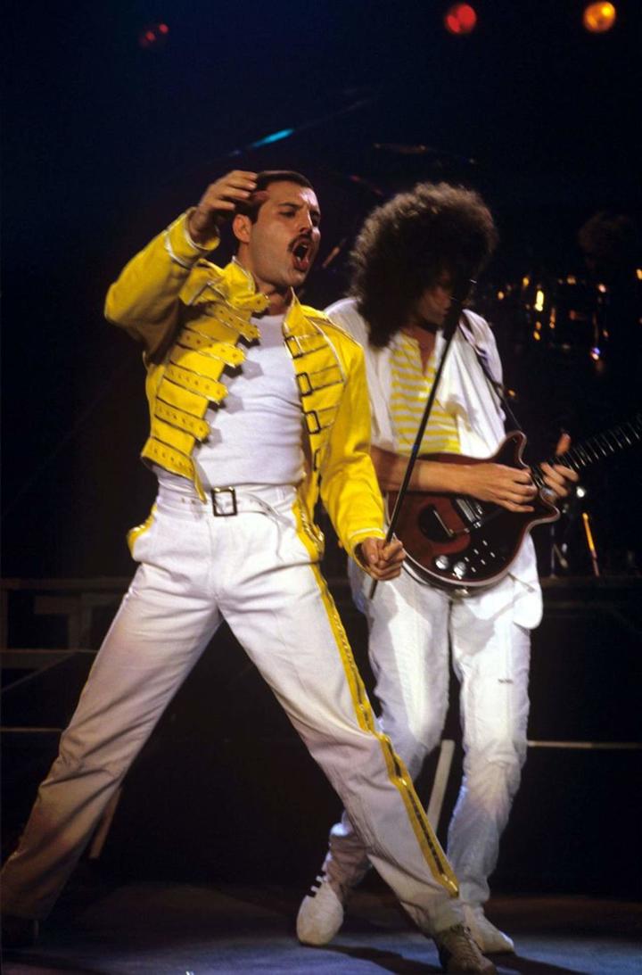 Revelan que Freddie Mercury perdió un pie antes de morir por sida