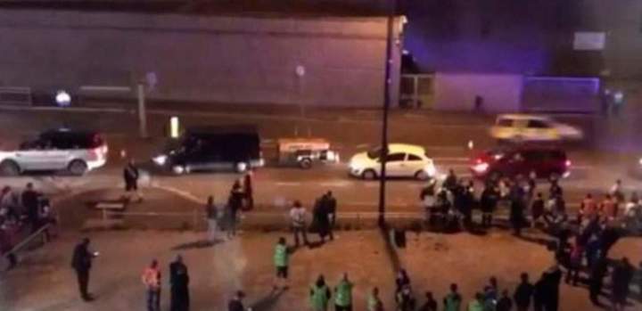 Policía de Manchester reporta muertos y heridos tras explosiones en concierto de Ariana Grande