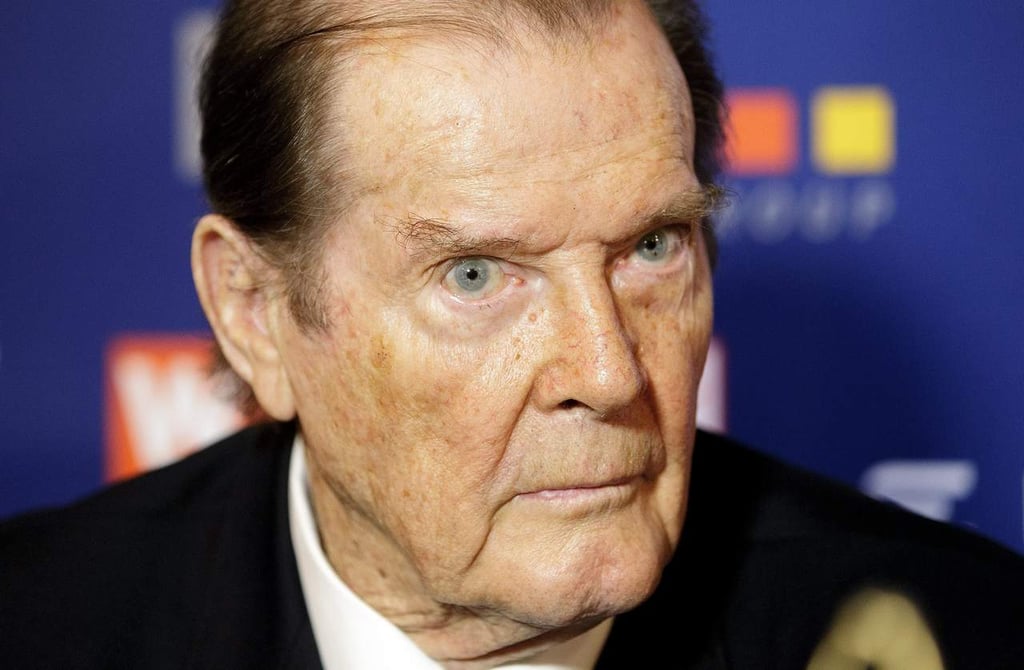 Fallece Roger Moore, actor de James Bond y 'El Santo'