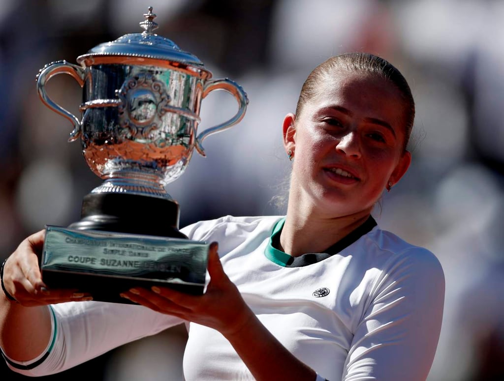 Jelena Ostapenko reina en Roland Garros