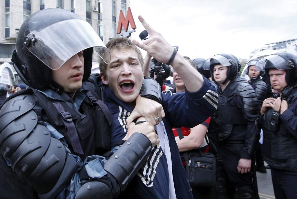 Más de 250 detenidos en protestas no autorizadas en Rusia