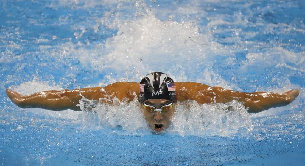 Enfrentará Michael Phelps a un tiburón blanco en programa de televisión