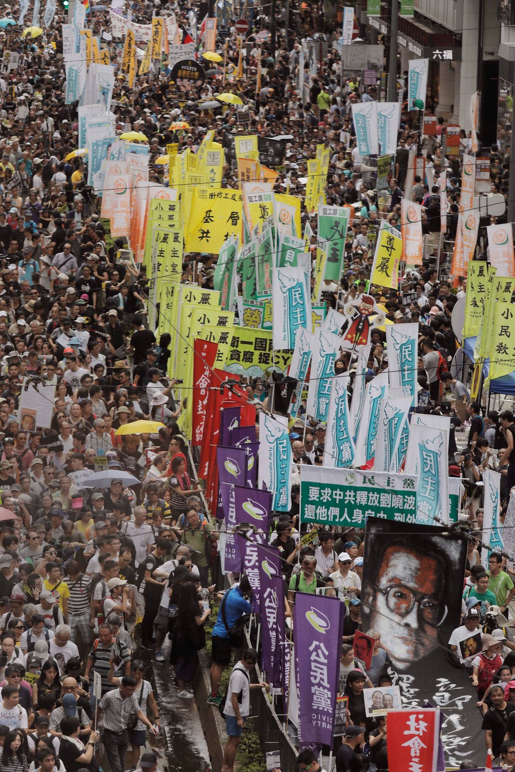 Hongkoneses piden libertades