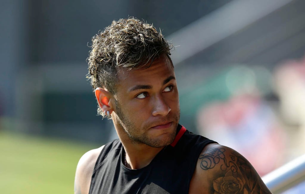 Neymar podría dejar al Barcelona para ir al PSG