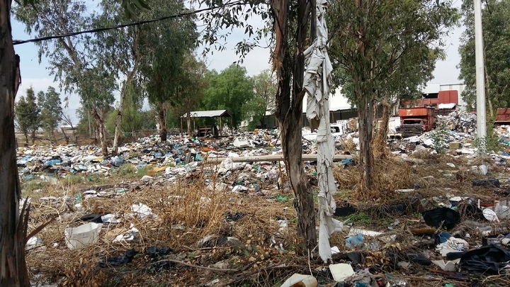 Un basurero en propiedad privada