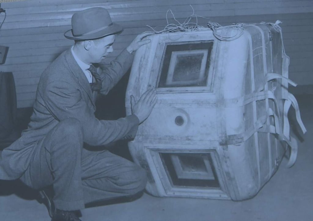 La misteriosa caja blanca que cayó del cielo hace 55 años