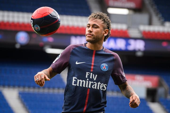 Neymar ya se viste de PSG