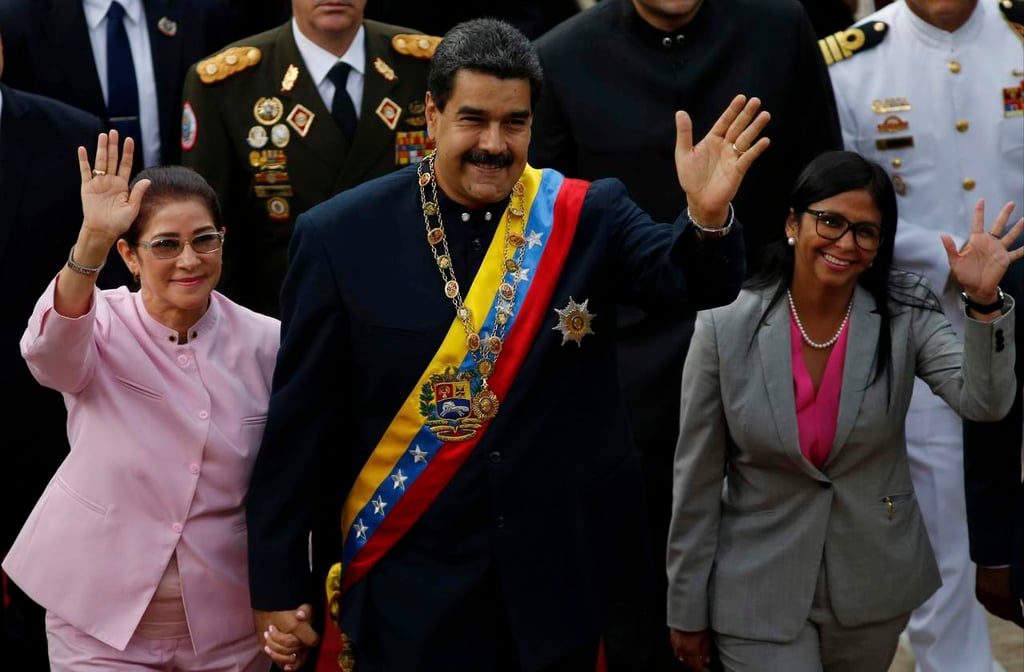 Macri le retira condecoración a Maduro