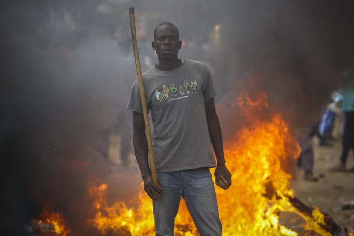 Persisten la violencia y el caos en Kenia