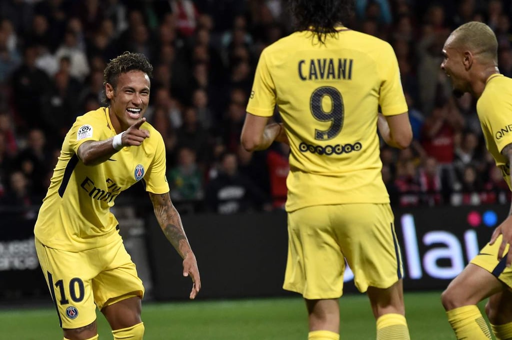 Neymar debuta con gol en triunfo del PSG
