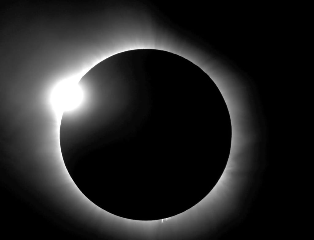 Consejos para fotografiar el eclipse total de Sol con un iPhone