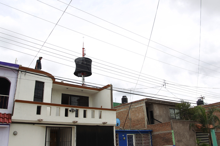 'Apagan' antena en El Huizache