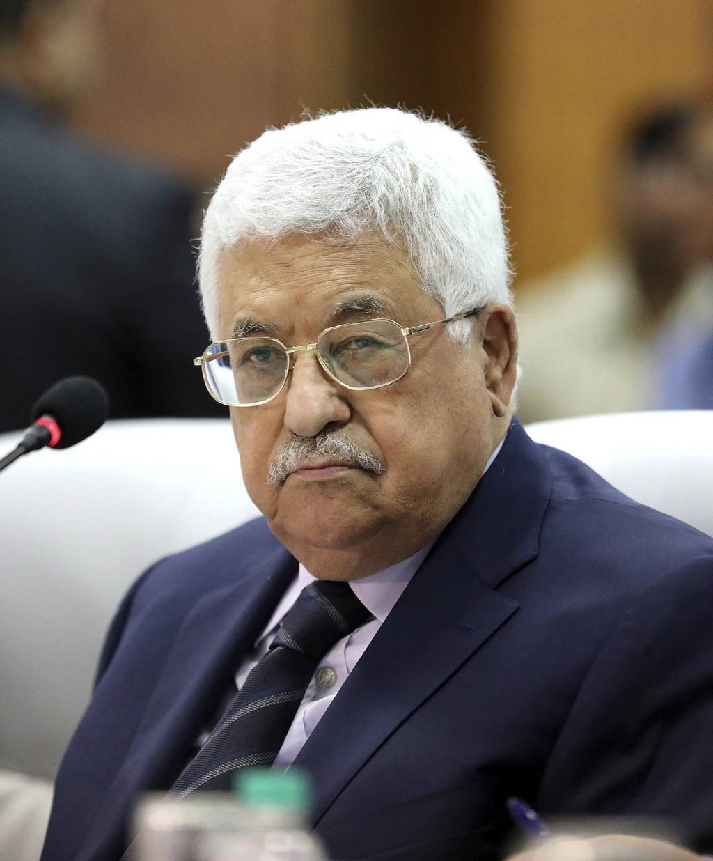 Abbas se reúne con miembros de la izquierda israelí