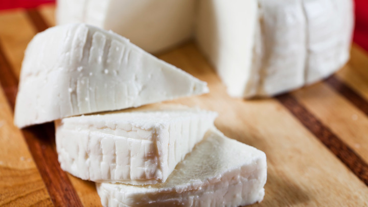 Cómo debe ser un buen queso panela