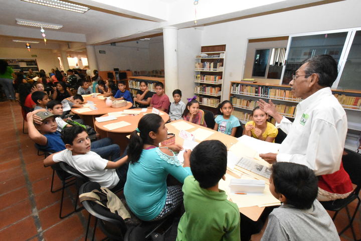 Capacitarán a personal de bibliotecas