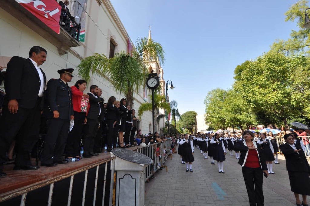 Invitan a festejar fiestas patrias en Lerdo