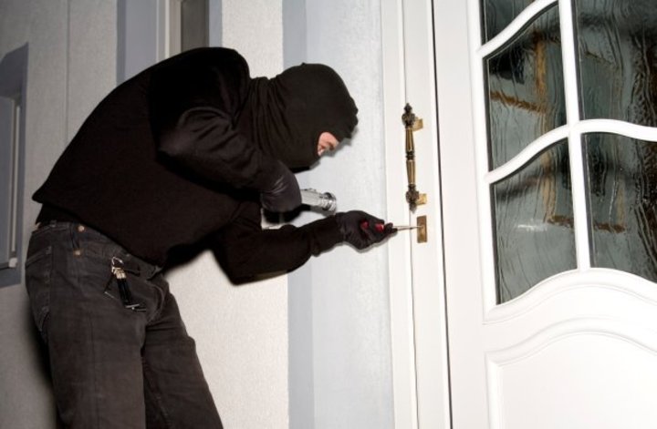 Siguen los robos a casa-habitación, pero sin violencia